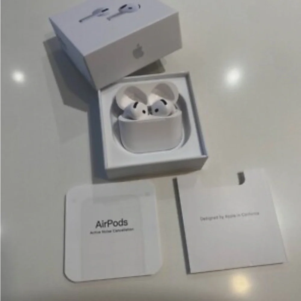 Apple White AirPods Pro Wireless Headset